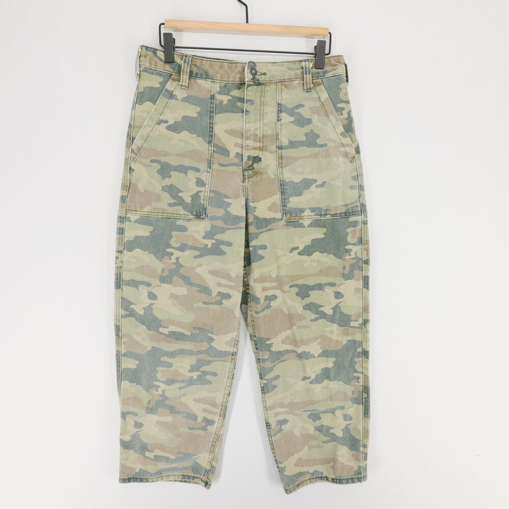 We The Free Remy Pants Womens 30 Green Camo Wide Leg Cropped Utility High Rise